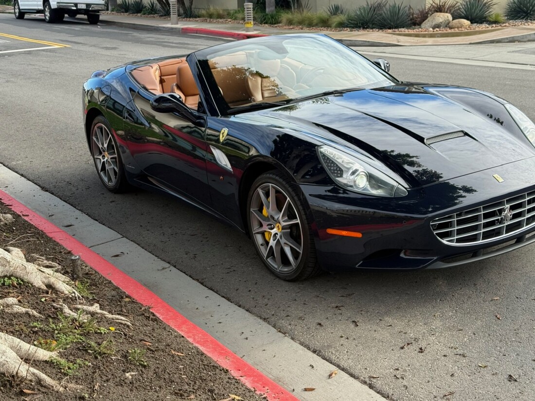2013 Ferrari  California 30