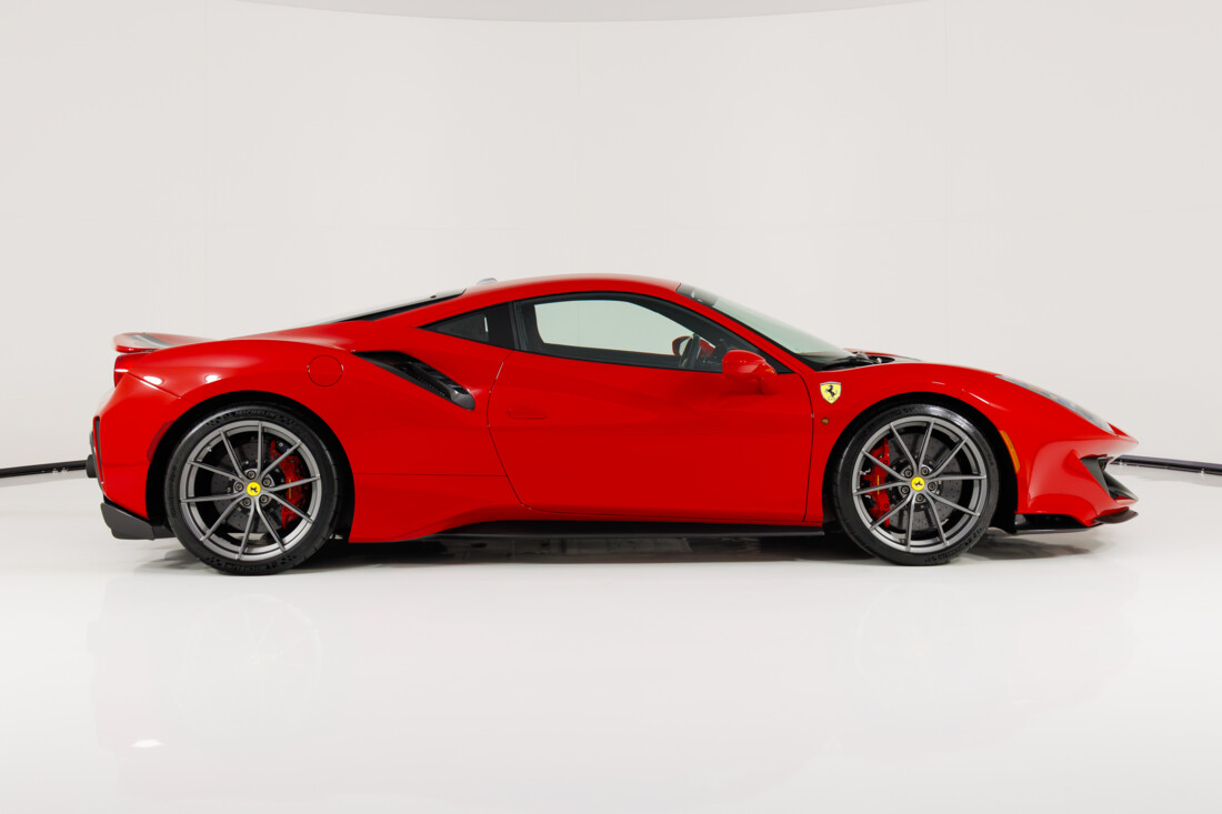 2020 Ferrari  488 Pista
